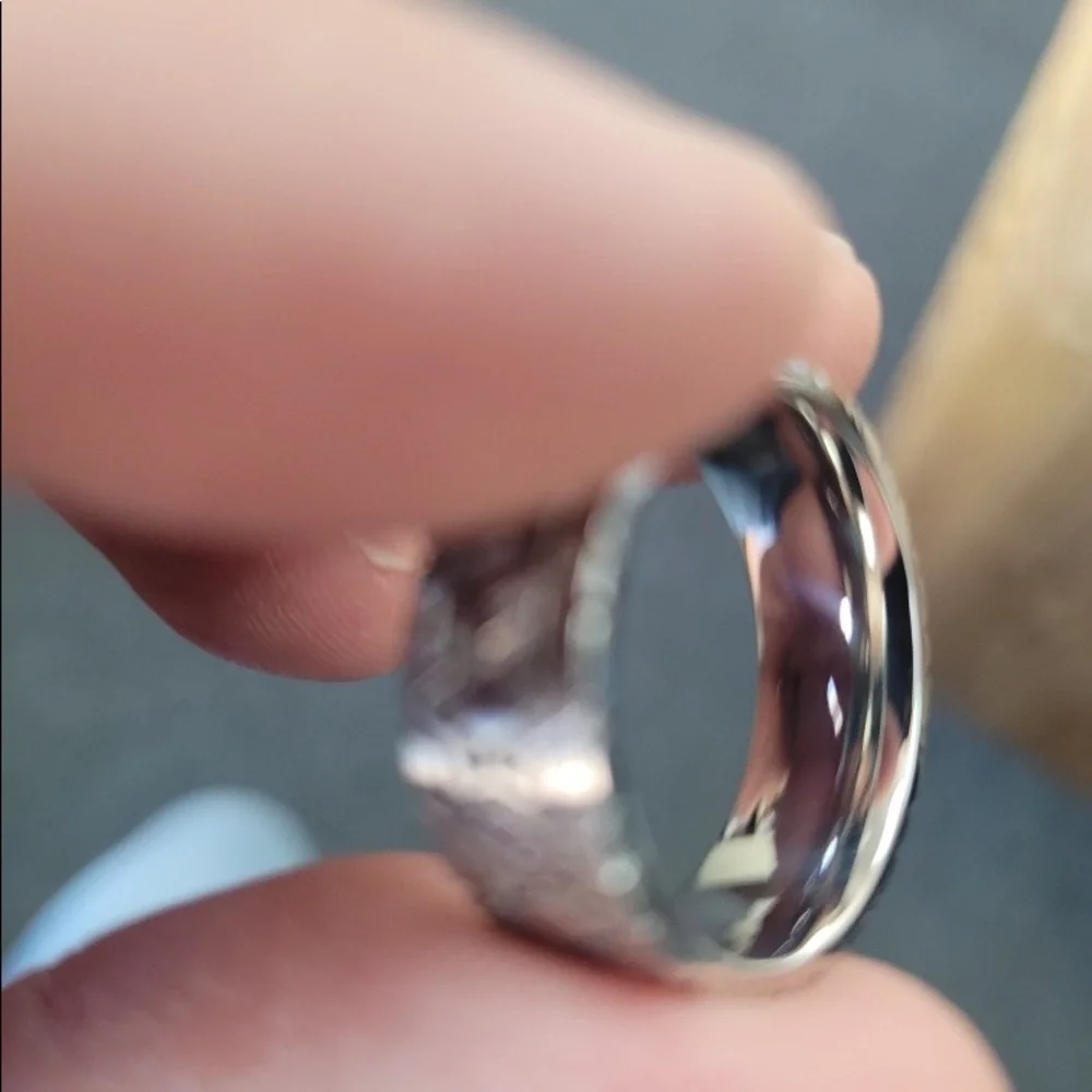 N/A 8mm wedding